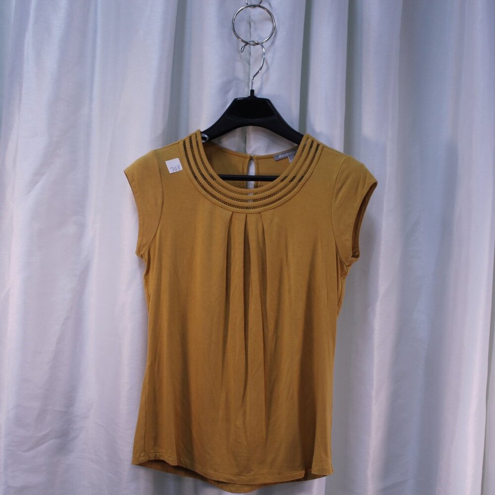 Daniel Rainn Golden Sleeveless Blouse